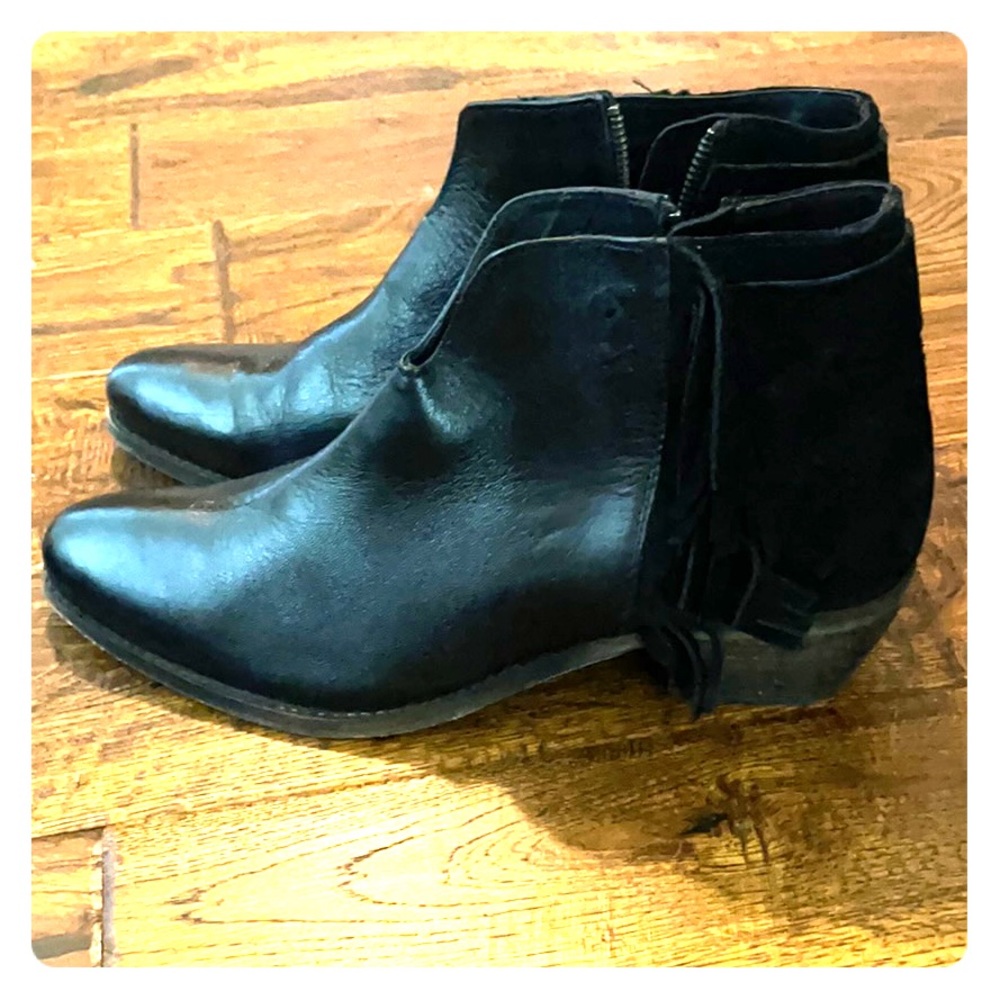 Diba True leather/suede ankle boots size 9
